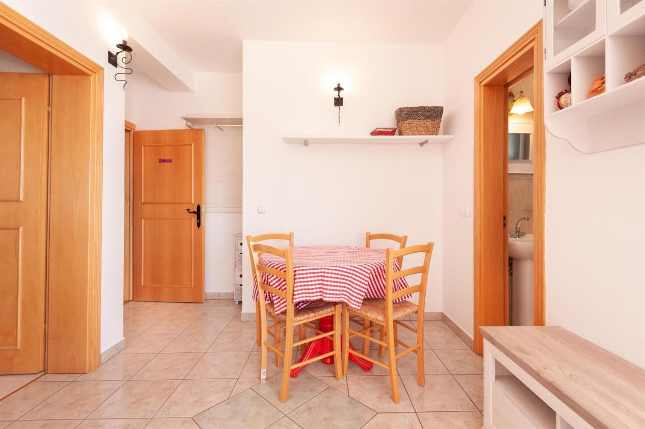 Apartments Gordana Lokva Rogoznica Extérieur photo
