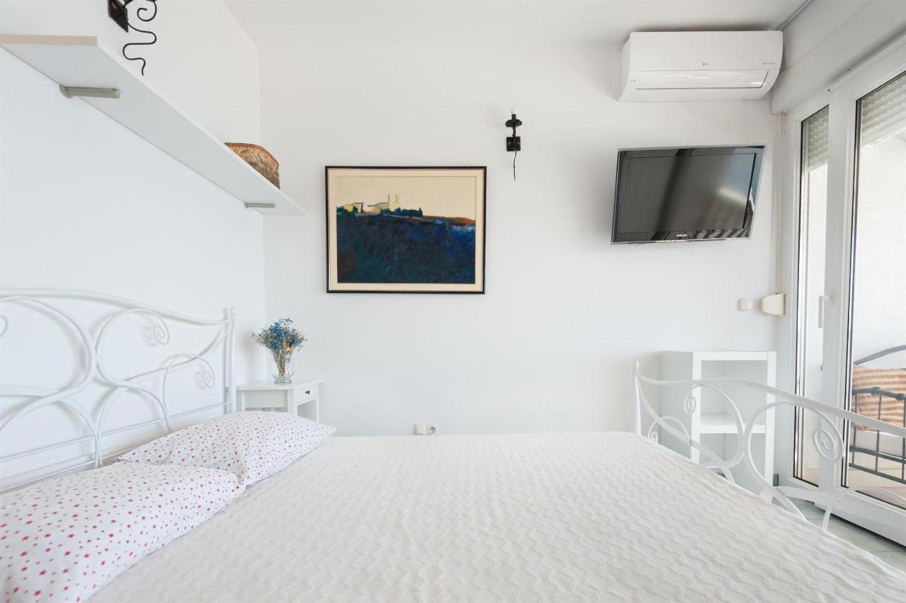 Apartments Gordana Lokva Rogoznica Extérieur photo